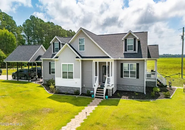 Photo 3 of Single family home for sale at 227 Country Clb Trl, Trenton, NC 28585 | MLS# 100589903 | Listing updated on 2026-08-19