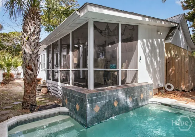 Photo 3 of Single family home for sale at 203 7th Street, Tybee Island, GA 31328 | MLS# SA350397 | Listing updated on 2026-08-19