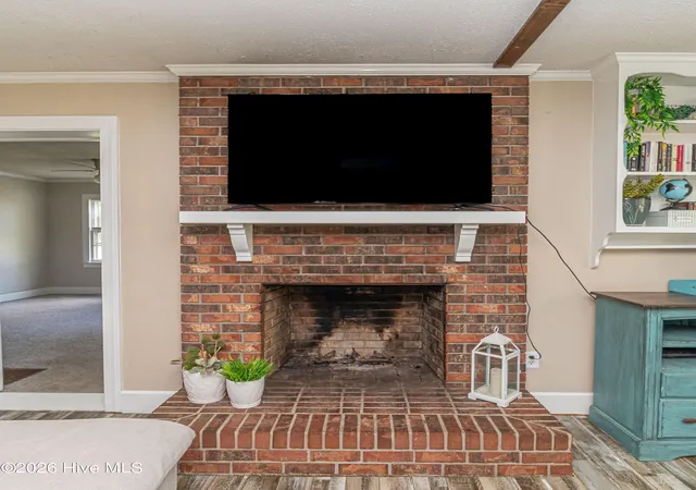 Photo 3 of Single family home for sale at 620 S Caswell St, La Grange, NC 28551 | MLS# 100560512 | Listing updated on 2026-08-19