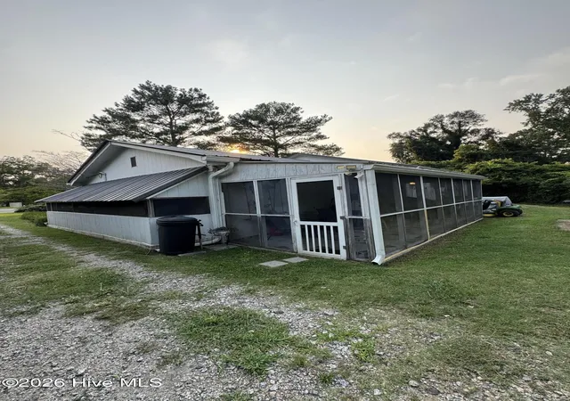 Photo 16 of Single family home for sale at 932 Roberdel Rd, Rockingham, NC 28379 | MLS# 100593330 | Listing updated on 2026-08-20