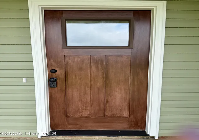 Photo 2 of Single family home for sale at 105 Spring Meadows Dr, Aberdeen, NC 28315 | MLS# 100572356 | Listing updated on 2026-08-19