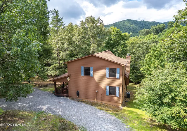 Photo 1 of Single family home for sale at 62 Ellis Ln, Murphy, NC 28906 | MLS# 100594623 | Listing updated on 2026-08-21