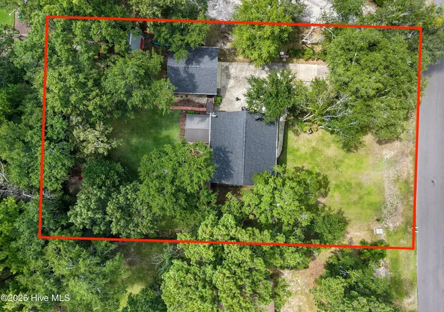 Photo 4 of Single family home for sale at 518 Highgreen Dr, Wilmington, NC 28411 | MLS# 100590696 | Listing updated on 2026-09-06