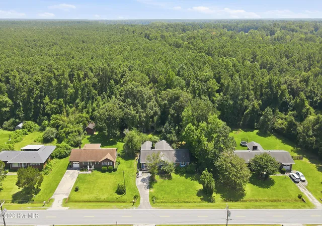 Photo 2 of Single family home for sale at 203 Carolina Pines Blvd, New Bern, NC 28560 | MLS# 100596912 | Listing updated on 2026-09-17