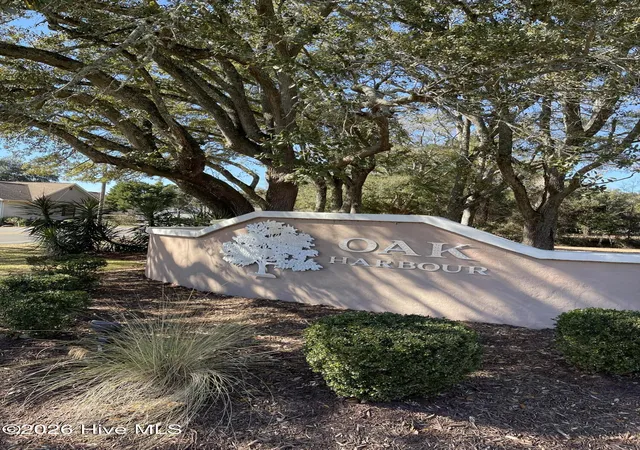 Photo 3 of Single family home for sale at 1848 Oak Harbour Dr Sw, Ocean Isle Beach, NC 28469 | MLS# 100593601 | Listing updated on 2026-08-25