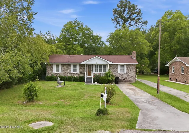 2nd image of 114 Wilbur St, Tabor City, NC 28463 | MLS# 100592188