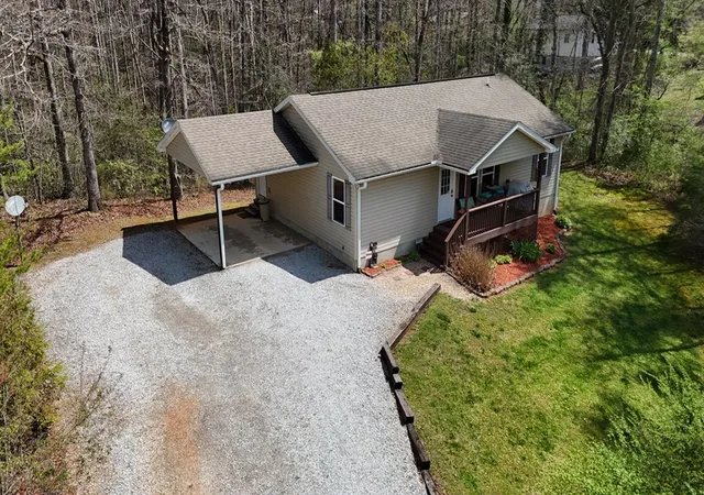 Photo 3 of Single family home for sale at 133 Underburg Ln, Franklin, NC 28734 | MLS# 98544359 | Listing updated on 2026-08-19