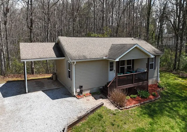Photo 5 of Single family home for sale at 133 Underburg Ln, Franklin, NC 28734 | MLS# 98544359 | Listing updated on 2026-08-19