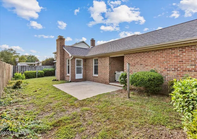 Photo 4 of Townhouse for sale at 844 Westminster Ln, Kinston, NC 28501 | MLS# 100597764 | Listing updated on 2026-10-07
