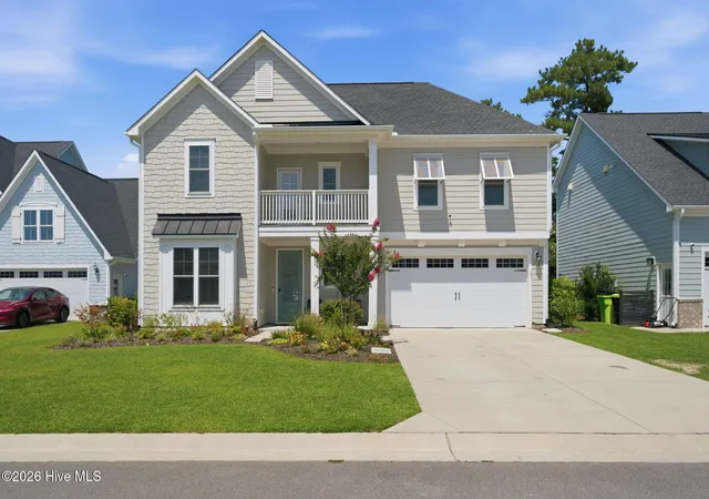Photo 1 of Single family home for sale at 100 Daylight Dr, Hampstead, NC 28443 | MLS# 100597302 | Listing updated on 2026-08-19