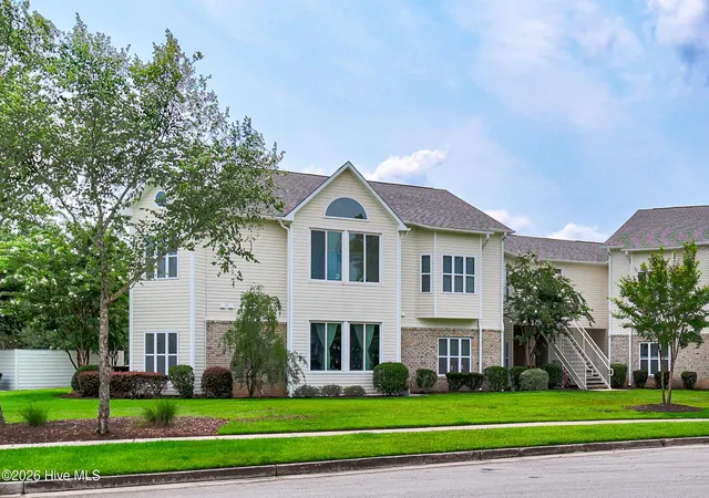 Listing Photo 5 - Condo for sale in building located at 207 Fullford Ln, Wilmington, NC 28412 - Unit #203