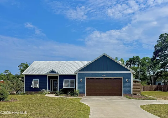 Photo 1 of Single family home for sale at 266 Ennett Ln, Sneads Ferry, NC 28460 | MLS# 100557906 | Listing updated on 2026-08-24