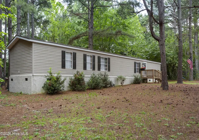 Photo 2 of Manufactured home for sale at 111 Meadow Ln, Hoffman, NC 28347 | MLS# 100594949 | Listing updated on 2026-09-15
