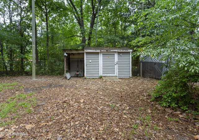 Photo 3 of Manufactured home for sale at 111 Meadow Ln, Hoffman, NC 28347 | MLS# 100594949 | Listing updated on 2026-09-15