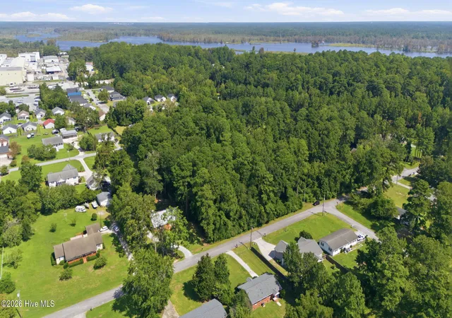 Photo 4 of Land for sale at 214 N First Ave, New Bern, NC 28560 | MLS# 100599126 | Listing updated on 2026-09-10