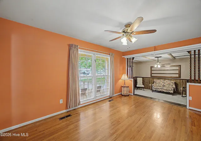 Photo 4 of Single family home for sale at 924 Montclair Ave, Rockingham, NC 28379 | MLS# 100598622 | Listing updated on 2026-09-26