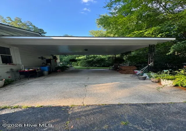 Photo 2 of Single family home for sale at 606 N Pine Ln, Wadesboro, NC 28170 | MLS# 100596867 | Listing updated on 2026-08-19