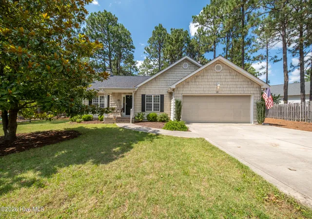 Photo 1 of Single family home for sale at 29 Calhoun Ln, Pinehurst, NC 28374 | MLS# 100594160 | Listing updated on 2026-08-19