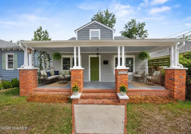 Photo 1 of Single family home for sale at 2105 Barnett Ave, Wilmington, NC 28403 | MLS# 100588995 | Listing updated on 2026-09-19