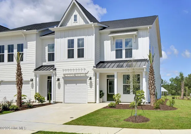 Photo 4 of Townhouse for sale at 6775 Fellowship Dr, Leland, NC 28451 | MLS# 100595049 | Listing updated on 2026-09-30