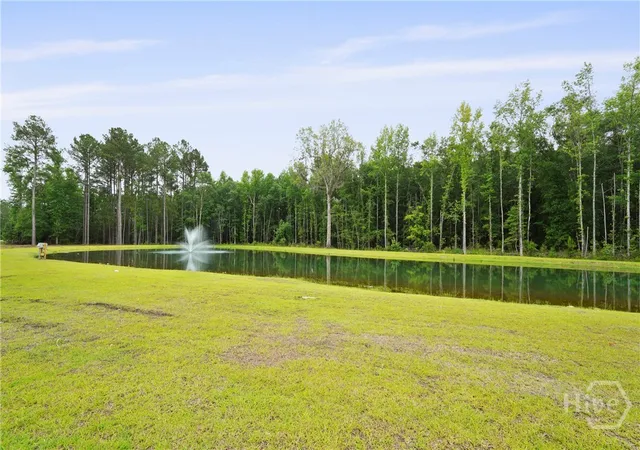 Photo 21 of Townhouse for sale at 130 Stone Crab Cir, Bloomingdale, GA 31302 | MLS# SA362396 | Listing updated on 2026-08-19
