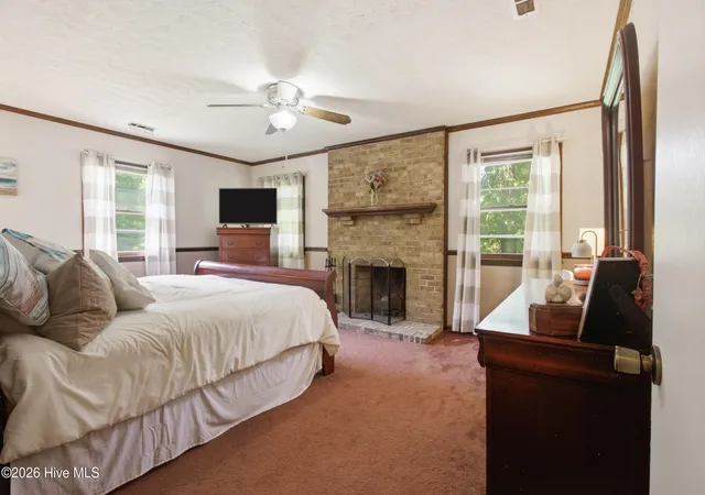 Photo 4 of Single family home for sale at 101 Hughes Ln, New Bern, NC 28560 | MLS# 100583467 | Listing updated on 2026-09-13