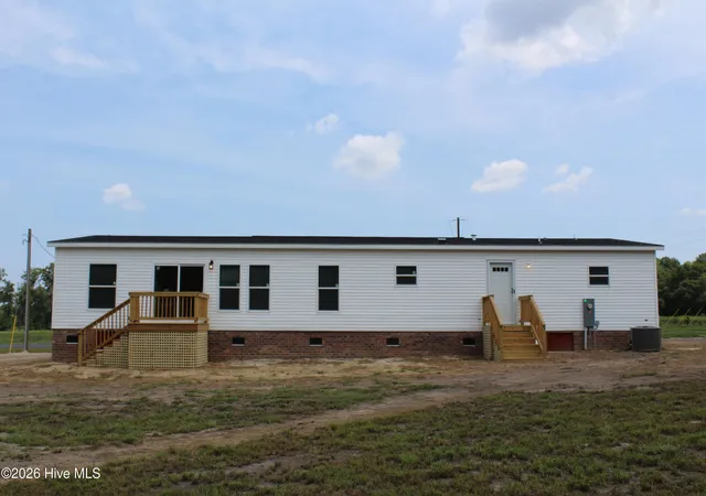 Photo 2 of Manufactured home for sale at 950 Blind Brg Rd, Magnolia, NC 28453 | MLS# 100596027 | Listing updated on 2026-09-17