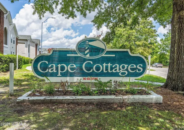 Photo 2 of Condo for sale at 719 Melba Ct #C, Wilmington, NC 28405 | MLS# 100595366 | Listing updated on 2026-09-16