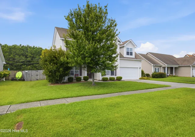 Photo 3 of Single family home for sale at 231 Silver Hills Dr, Jacksonville, NC 28546 | MLS# 100596200 | Listing updated on 2026-09-16