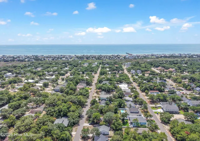 Photo 31 of Single family home for sale at 123 Ne 18th St, Oak Island, NC 28465 | MLS# 100598217 | Listing updated on 2026-08-28