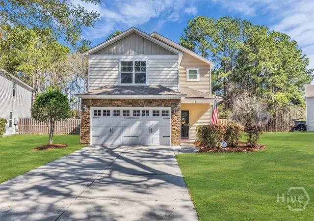 Photo 1 of Single family home for sale at 2 Crst View Cir, Pooler, GA 31322 | MLS# SA349937 | Listing updated on 2026-08-26