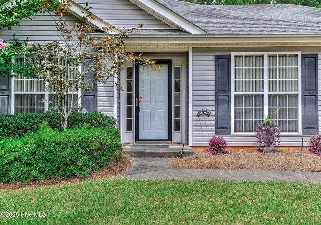 Photo 3 of Single family home for sale at 124 Oakland Dr, North Augusta, SC 29860 | MLS# 100591490 | Listing updated on 2026-09-28
