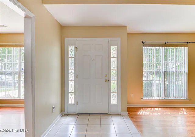 Photo 4 of Single family home for sale at 124 Oakland Dr, North Augusta, SC 29860 | MLS# 100591490 | Listing updated on 2026-09-28