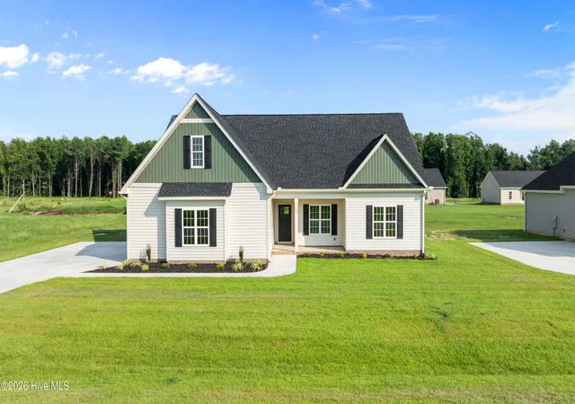 Photo 1 of Single family home for sale at 102 Mary Hopes Pl, Goldsboro, NC 27530 | MLS# 100581835 | Listing updated on 2026-09-14