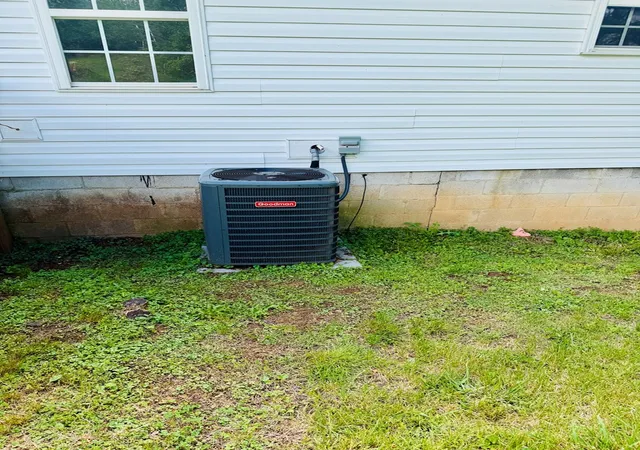 Photo 30 of Single family home for sale at 319 Circle St, Robbinsville, NC 28771 | MLS# 98544648 | Listing updated on 2026-08-19