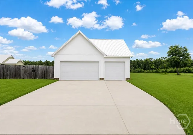 4th image of 1370 Paris Ave, Swainsboro, GA 30401 | MLS# SA360434