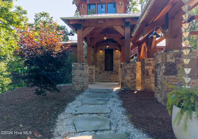 Photo 3 of Single family home for sale at 444 Look Out Point, Bryson City, NC 28713 | MLS# 100595560 | Listing updated on 2026-08-19