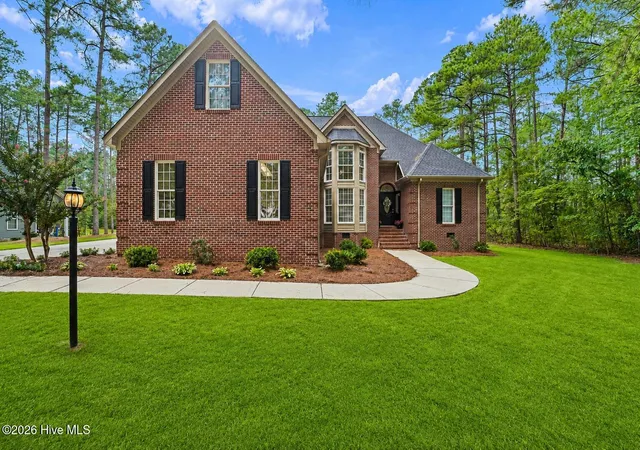 Photo 2 of Single family home for sale at 30000 Loblolly Ct, Wagram, NC 28396 | MLS# 100598923 | Listing updated on 2026-09-02