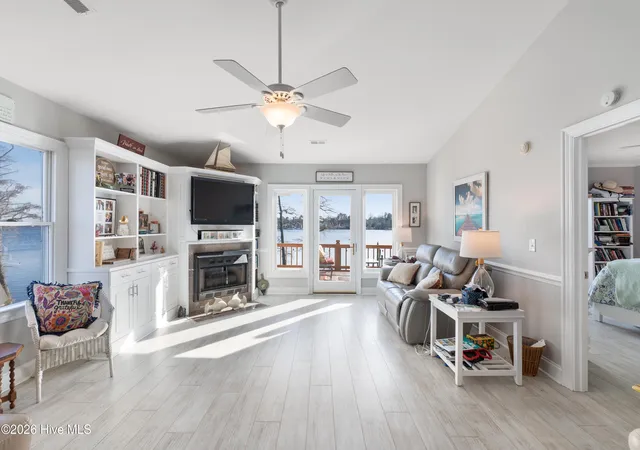 Photo 4 of Condo for sale at 9 Gardner Point Dr #9, Elizabeth City, NC 27909 | MLS# 100600020 | Listing updated on 2026-08-30