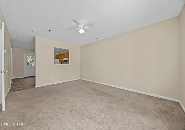 Photo 2 of Townhouse for sale at 370 Bracken Pl, Jacksonville, NC 28540 | MLS# 100599082 | Listing updated on 2026-08-26
