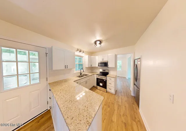 Photo 4 of Single family home for sale at 1701 Scotty Dr, Goldsboro, NC 27534 | MLS# 100590382 | Listing updated on 2026-10-06