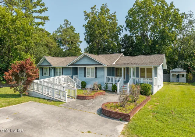 Photo 3 of Single family home for sale at 111 Graham Ln, Beaufort, NC 28516 | MLS# 100598473 | Listing updated on 2026-08-25