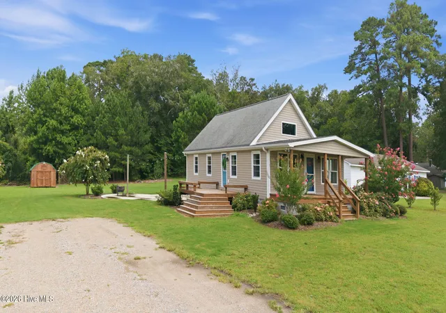 Photo 3 of Single family home for sale at 94 Glen Hvn Rd, Washington, NC 27889 | MLS# 100594324 | Listing updated on 2026-09-26