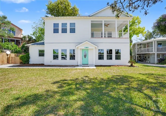 Photo 3 of Single family home for sale at 1312 Venetian Dr, Tybee Island, GA 31328 | MLS# SA353243 | Listing updated on 2026-08-24