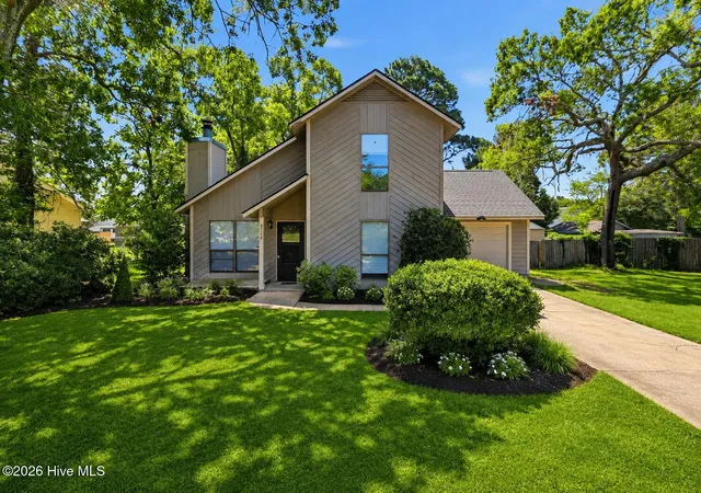Photo 3 of Single family home for sale at 5719 Trevino St, Hope Mills, NC 28348 | MLS# 100598150 | Listing updated on 2026-09-18