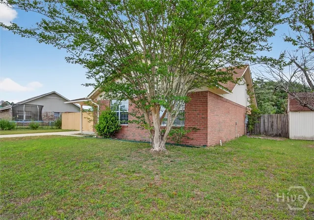 Photo 3 of Single family home for sale at 722 Cindy Ln, Hinesville, GA 31313 | MLS# SA362244 | Listing updated on 2026-08-23