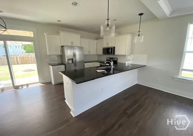 4th image of 116 Whitaker Way N, Richmond Hill, GA 31324 | MLS# SA361322