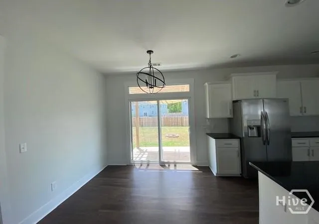 5th image of 116 Whitaker Way N, Richmond Hill, GA 31324 | MLS# SA361322