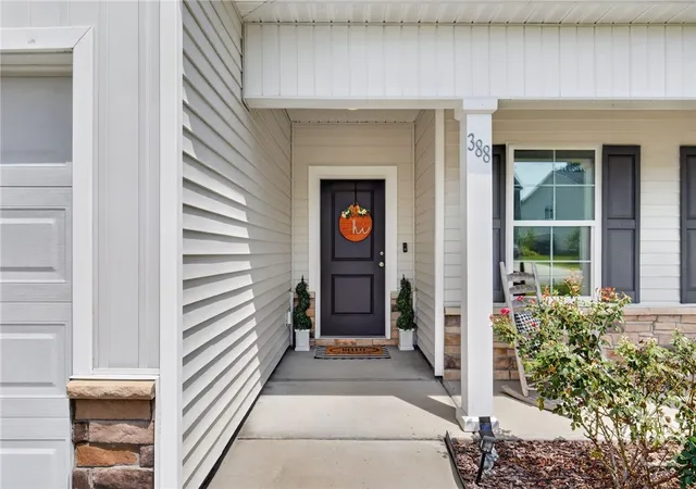 4th image of 388 Excel Dr, Richmond Hill, GA 31324 | MLS# SA363234