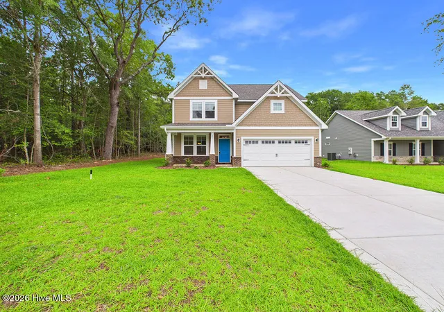 Photo 1 of Single family home for sale at 221 Telluride Ct, Aberdeen, NC 28315 | MLS# 100542331 | Listing updated on 2026-08-18